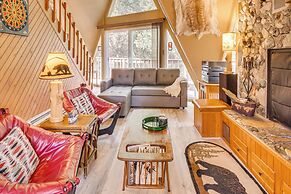 'star House' Unique Home w/ Furnished Deck & Views