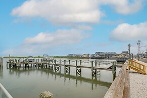 Waterfront Brigantine Home, Walk to Beach!