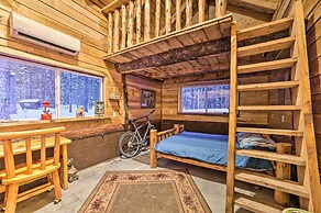 Secluded Vanderbilt Cabin, 9 Mi to Treetops!