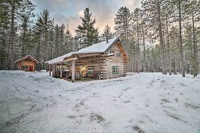 Secluded Vanderbilt Cabin, 9 Mi to Treetops!