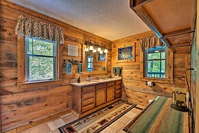 Tenn River Cabin w/ Hot Tub - 10 Mi to Chattanooga