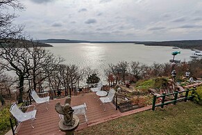 Waterfront Lake Eufaula Home: Multi-level Balcony
