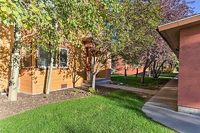 Near Skiing & Hiking: Inviting Retreat in Victor!