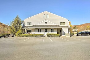First-floor Hunter Condo < 1 Mi to Slopes!