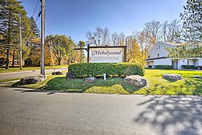 First-floor Hunter Condo < 1 Mi to Slopes!