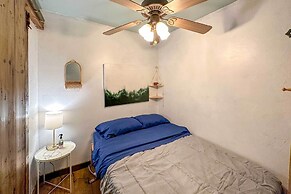 First-floor Hunter Condo < 1 Mi to Slopes!