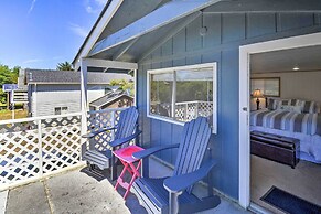 Coastal PNW Gem w/ Hot Tub - Walk to Beach!