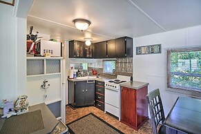 Coastal PNW Gem w/ Hot Tub - Walk to Beach!