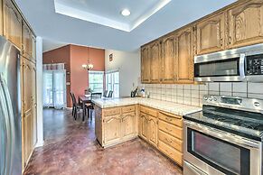 Charming Home < 10 Mi to Sequoia Nat'l Park!