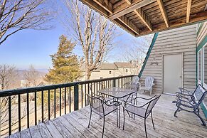 Beech Mountain Retreat w/ Decks & Mountain Views!