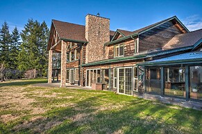 Brookings Vacation Rental Lodge on 88 Acres!