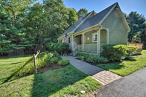 Charming Saco Home w/ Deck, 5 Mi to Beach!