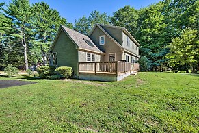 Charming Saco Home w/ Deck, 5 Mi to Beach!