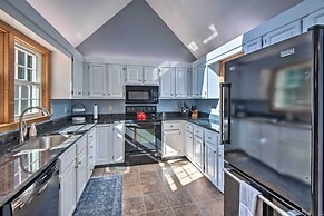 Charming Saco Home w/ Deck, 5 Mi to Beach!