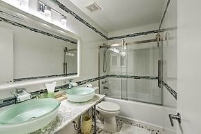 Brigantine Townhome Near Beaches & AC Casinos