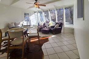 Cañon City Casa w/ Spacious, Private Yard!