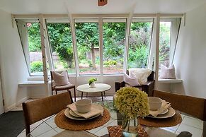 Cañon City Casa w/ Spacious, Private Yard!