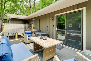 Near Skiing & Hiking: Gouldsboro Home w/ Hot Tub