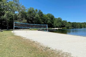 Near Skiing & Hiking: Gouldsboro Home w/ Hot Tub