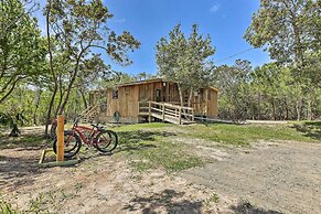 Cozy Hatteras Island Abode ~ 1 Mi to Frisco Beach!