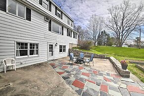 Cozy Colonial Home w/ Bay Access & Water View