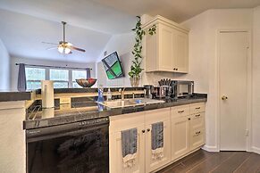 Cozy Austin Area Home w/ Yard, 20 Mi to Dtwn!