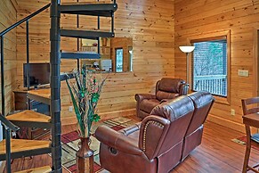 Cozy East Bernstadt Cabin w/ Porch + Fishing Lake!