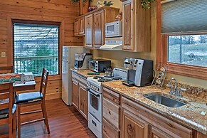 Cozy East Bernstadt Cabin w/ Porch + Fishing Lake!