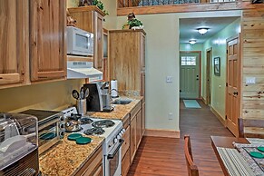 Cozy East Bernstadt Cabin w/ Porch + Fishing Lake!