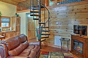 Cozy East Bernstadt Cabin w/ Porch + Fishing Lake!