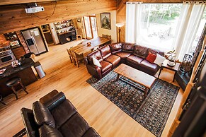 'big House Lodge' - Cle Elum Retreat on 8 Acres!
