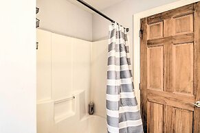 Cozy Easton Getaway w/ Hot Tub, Gas Grill!