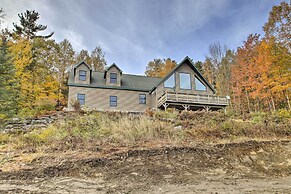 Cozy Easton Getaway w/ Hot Tub, Gas Grill!