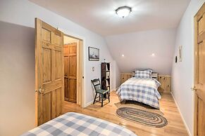 Cozy Easton Getaway w/ Hot Tub, Gas Grill!