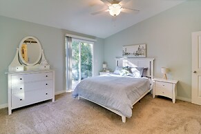 Beautiful Pet-friendly Washougal Home w/ Fire Pit!