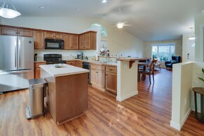 Beautiful Pet-friendly Washougal Home w/ Fire Pit!