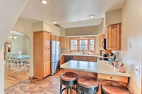 Dog-friendly SD Retreat ~ 4 Mi to Deadwood!