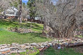 Dog-friendly SD Retreat ~ 4 Mi to Deadwood!