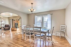 Dog-friendly SD Retreat ~ 4 Mi to Deadwood!