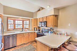 Dog-friendly SD Retreat ~ 4 Mi to Deadwood!