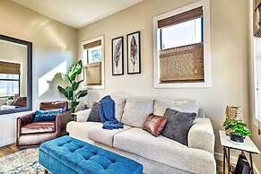 Cozy, New-build Cabin: Steps to Lake Conroe!