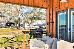 Cozy, New-build Cabin: Steps to Lake Conroe!