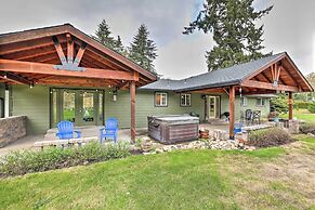 5-acre Getaway w/ Mtn View ~ 14 Mi to Eugene!