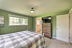 5-acre Getaway w/ Mtn View ~ 14 Mi to Eugene!