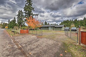 5-acre Getaway w/ Mtn View ~ 14 Mi to Eugene!