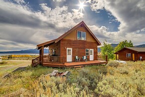 Custom Log Cabin w/ Views - 20 Mi. to Yellowstone!