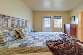 Custom Log Cabin w/ Views - 20 Mi. to Yellowstone!