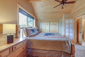 Custom Log Cabin w/ Views - 20 Mi. to Yellowstone!