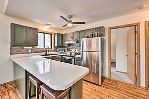 Walk to Arrowhead Lake: Cabin w/ Private Hot Tub!