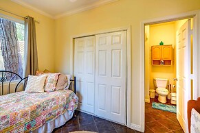 Fallbrook Vacation Rental: 3 Mi to Wineries!